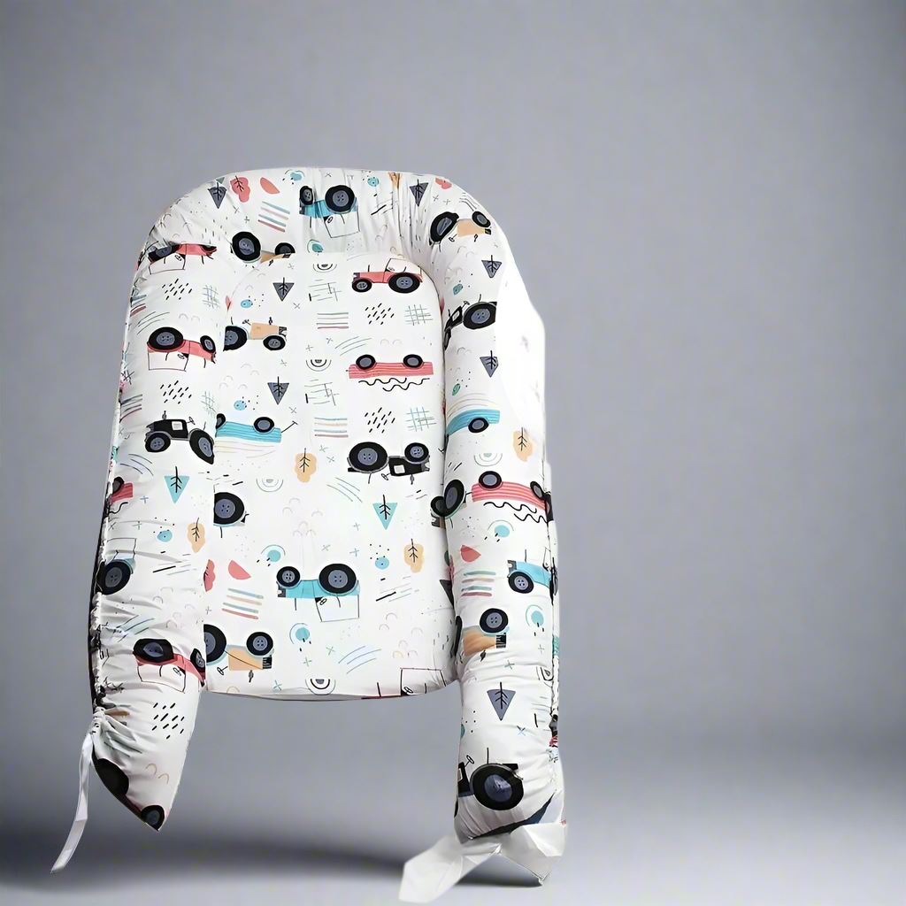 Berceau Bébé - NidPortableBébé™ - Voiture Bleue - Mombebebrave.com